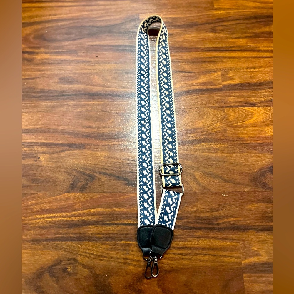 Stylish Black, Blue, and White Handbag Strap